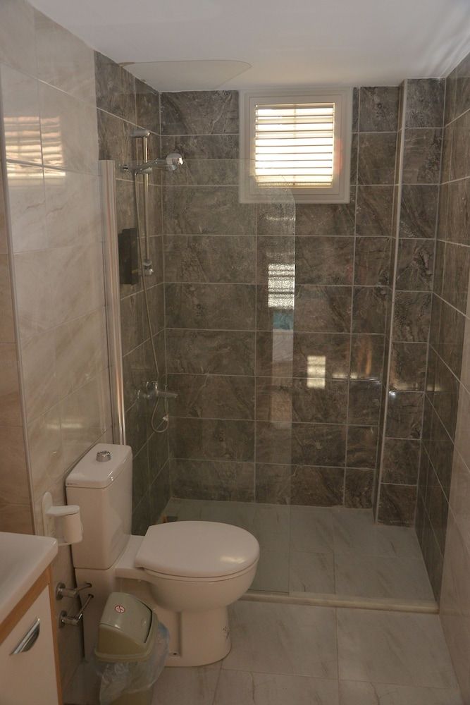 Neoss Boutique Hotel Standard Triple Room 3