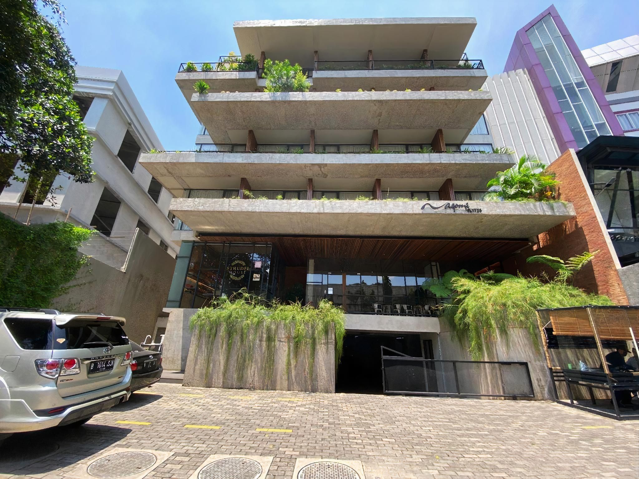 undefined Nagomi Suites & Hotel 5