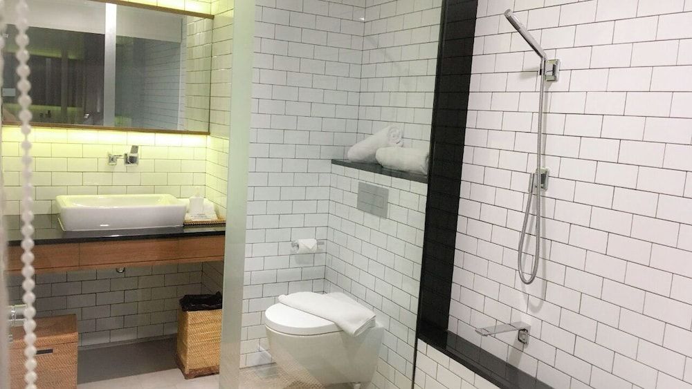 Nagomi Suites & Hotel Deluxe Room, 1 King Bed 14