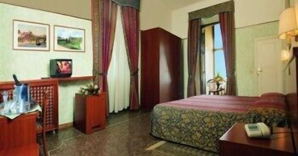 Miramare Superior Double Room, Sea View 5