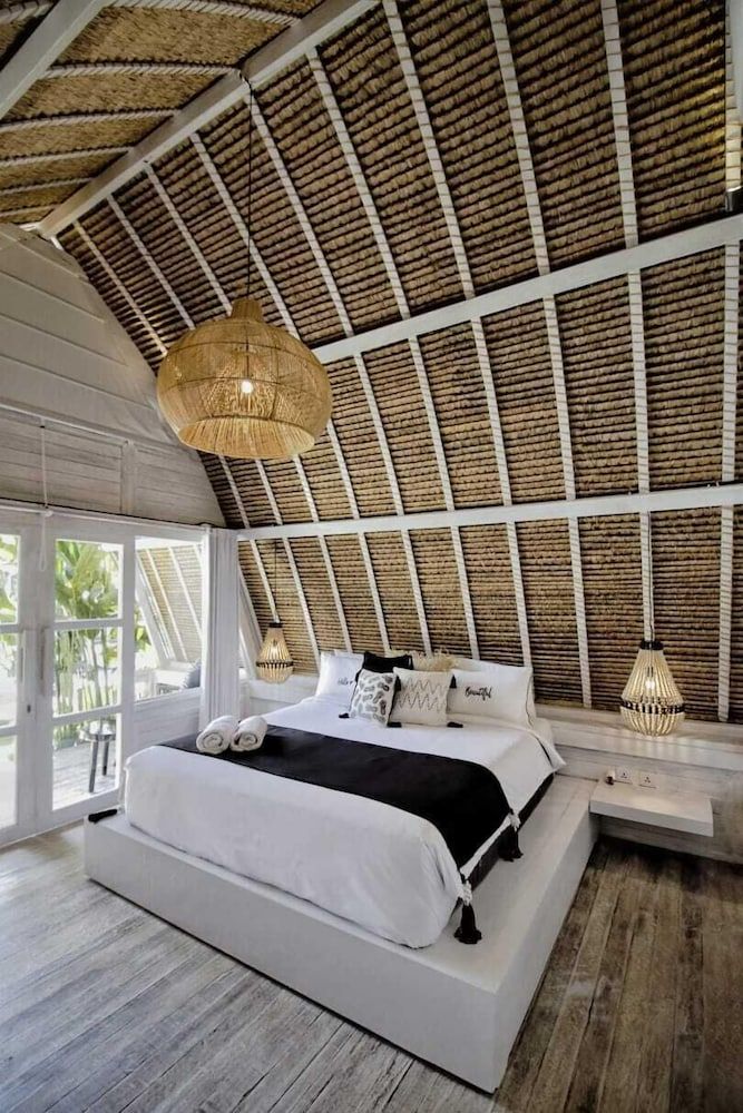 White Palm Hotel Bali Double Room, Pool View (Gypsy Chic) 4