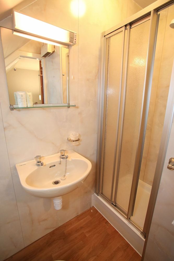 The Royal Hotel Stromness Standard Single Room 6