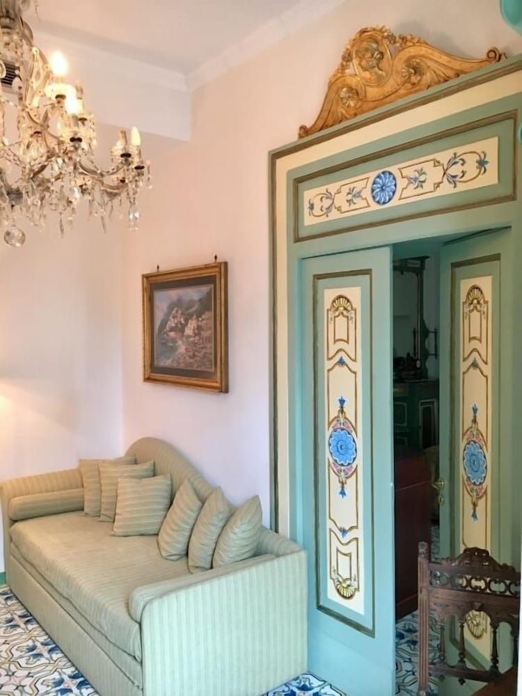 undefined Old Taverna Sorrentina 6
