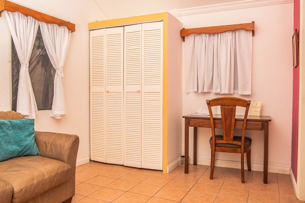 Harbour View Boutique Hotel & Wellness Retreat Standard Room, Multiple Beds, Non Smoking, Pool View 8