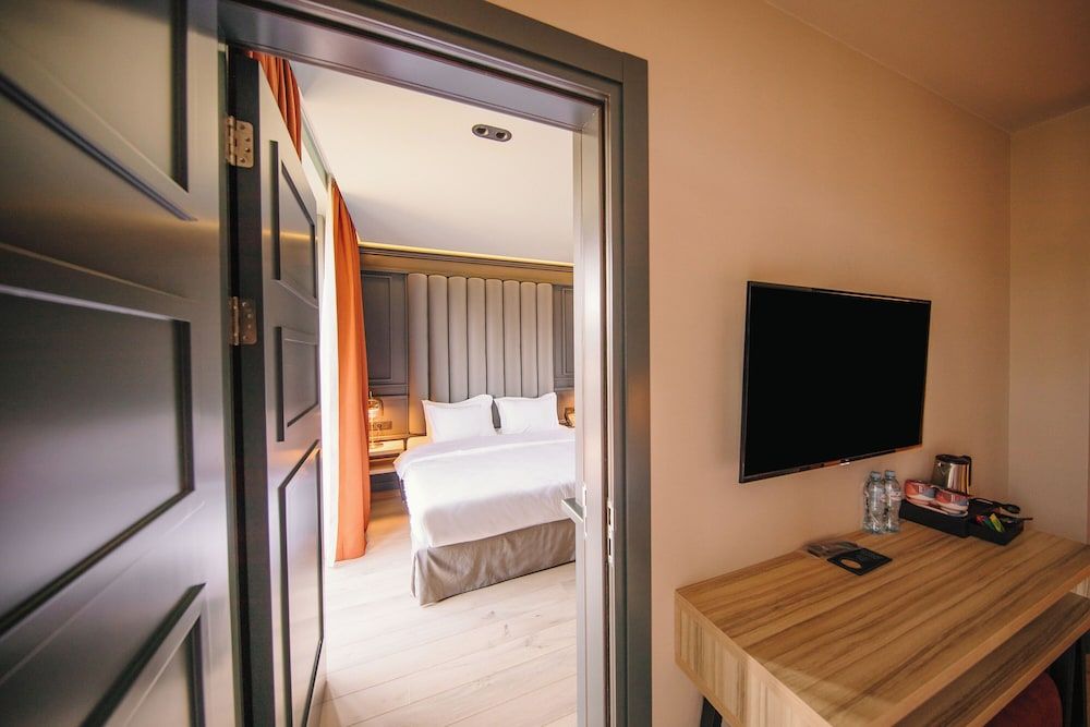 undefined Sandali Metekhi Boutique Hotel 2