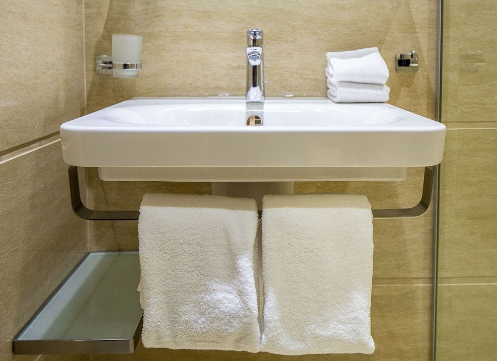 Best Western Premier Plovdiv Hills Suite, 1 King Bed, Non Smoking, Kitchenette (with Sofabed) 3