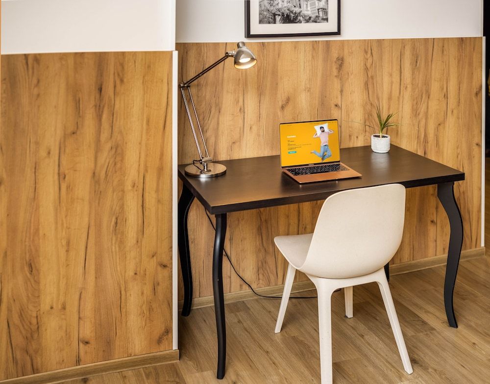 Jimmy's Apartments Siena Suite, 1 Bedroom, Balcony 9