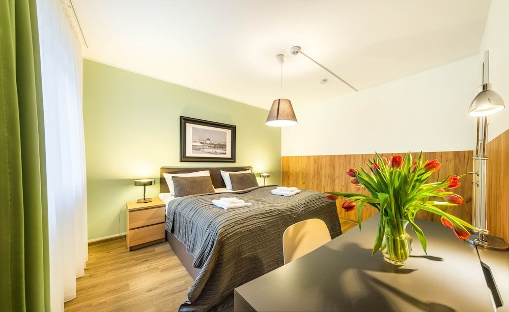 Jimmy's Apartments Siena Executive Apartment, 1 Bedroom 2