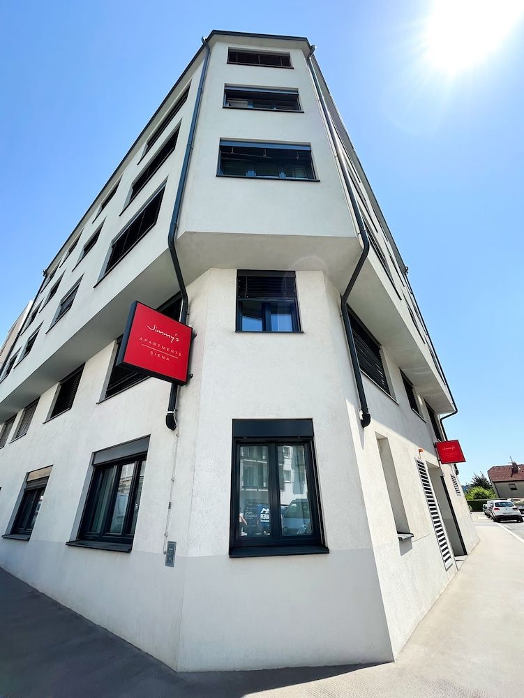 undefined Jimmy's Apartments Siena 3