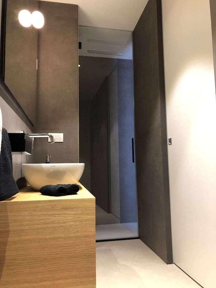 Golden Suites 50 Deluxe Room (Diamond) 8