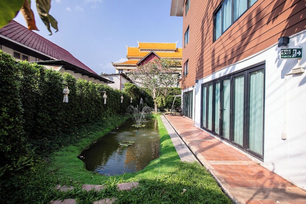 undefined The Experience Walking Street Chiang Mai 6