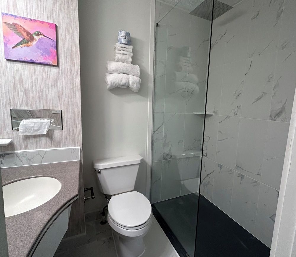Superior Suite, 2 Bedrooms, Balcony, Mountain View