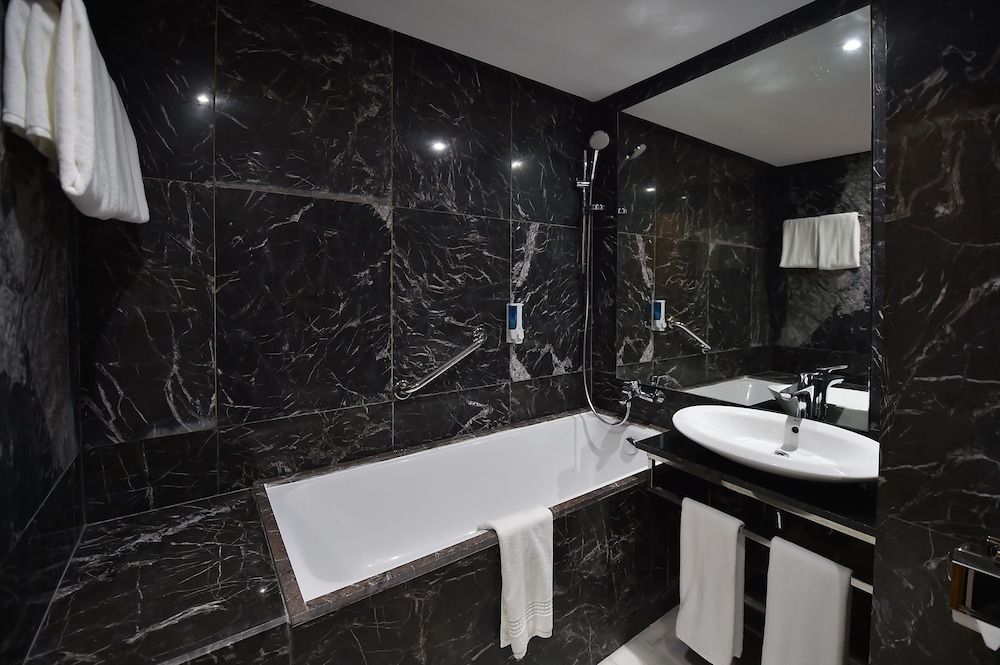 Suite (Azur)