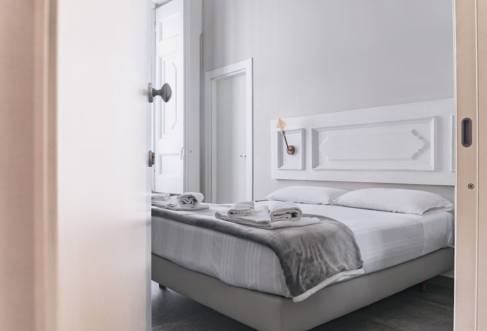 La Smorfia Classic Double Room 10