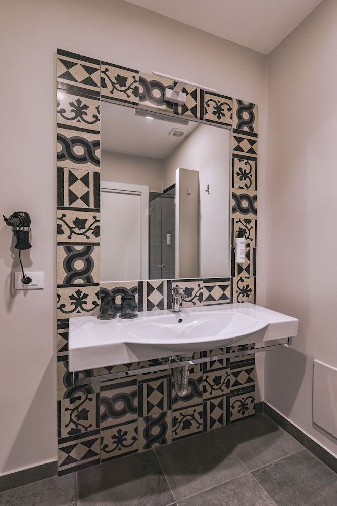 La Smorfia Classic Double Room 19