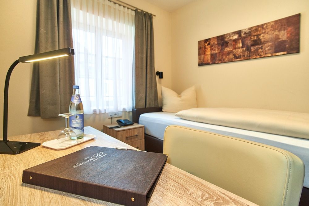 Comfort Single Room