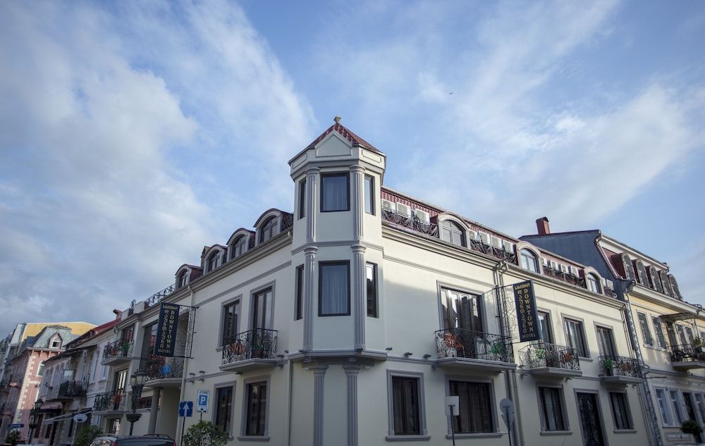 undefined Downtown Hotel 2