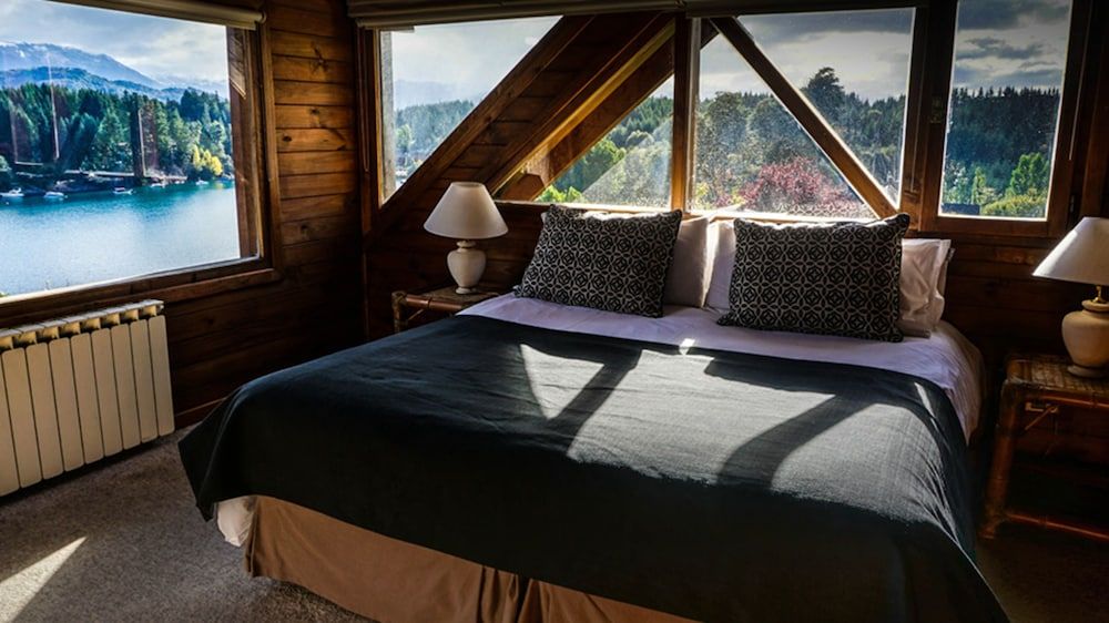 Marinas Alto Manzano Bungalow, 2 Bedrooms, Lake View 2