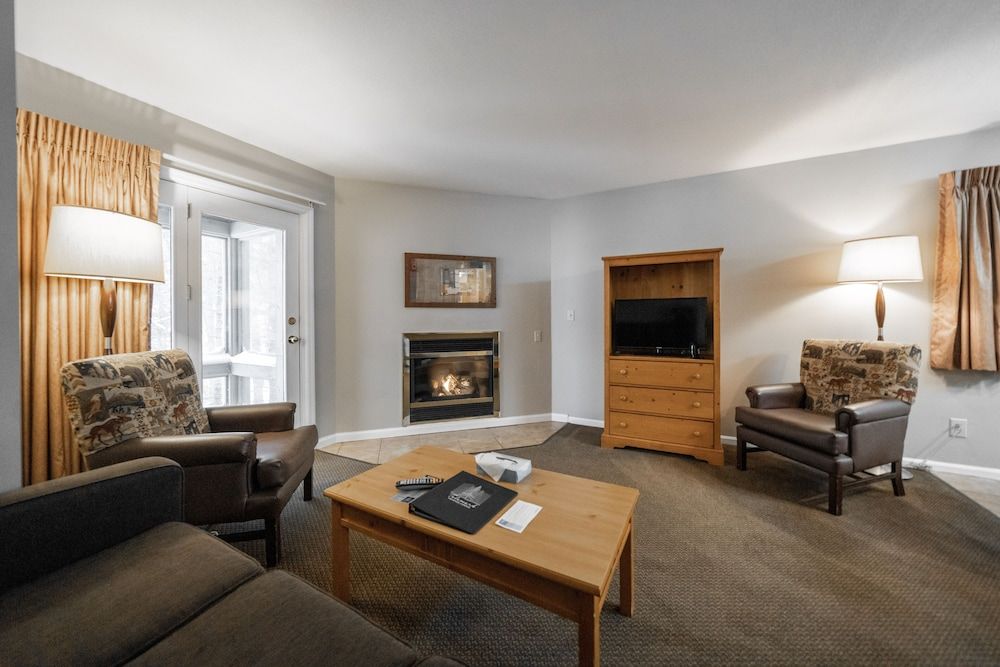 Telemark Northwoods Lodging Suite, 1 King Bed with Sofa bed, Kitchen 10