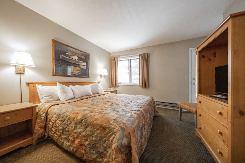 Telemark Northwoods Lodging Suite, 1 King Bed with Sofa bed, Kitchen 5