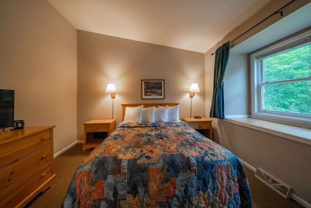 Telemark Northwoods Lodging