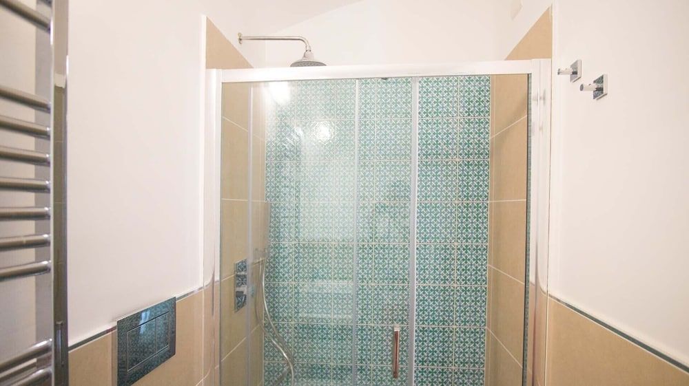 Spacious Villa with 4 rooms, pool, solarium & garden Villa 12