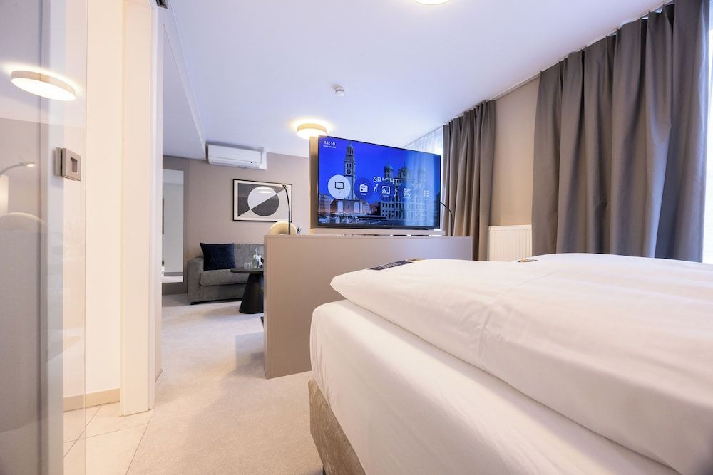 Hotel Kronjuwel by BRIGHT Junior Suite 3