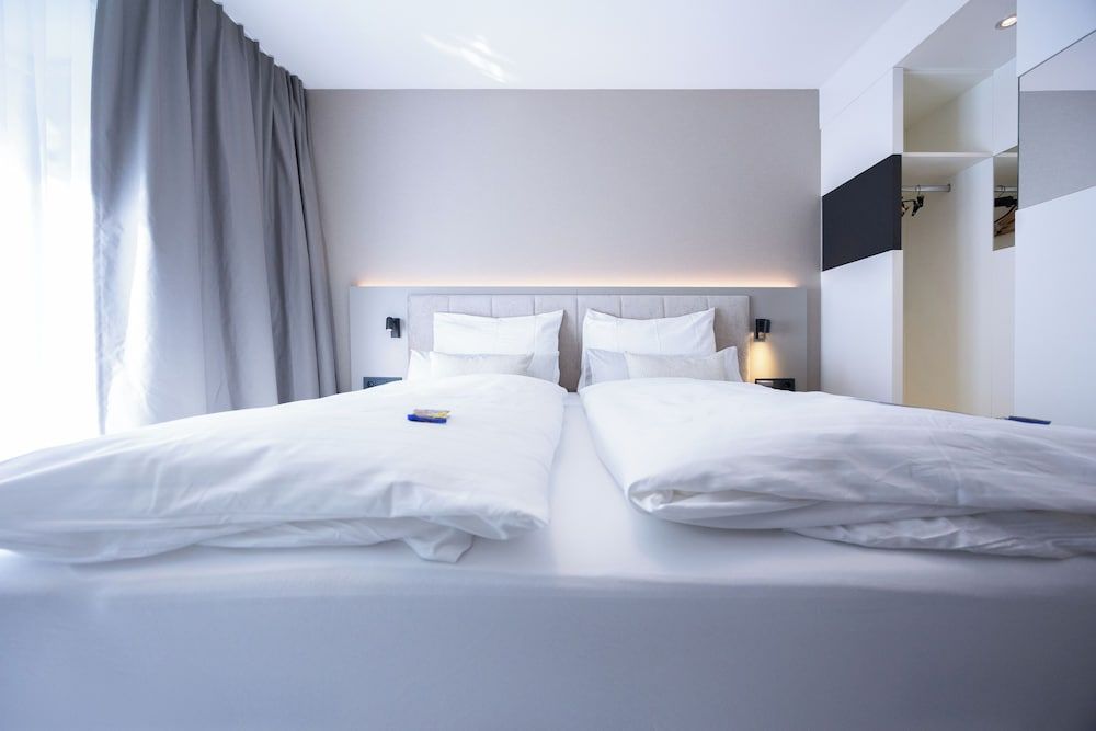 Hotel Kronjuwel by BRIGHT Comfort Double Room 6