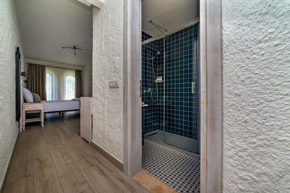 undefined Cemal Alacati Butik Hotel 8