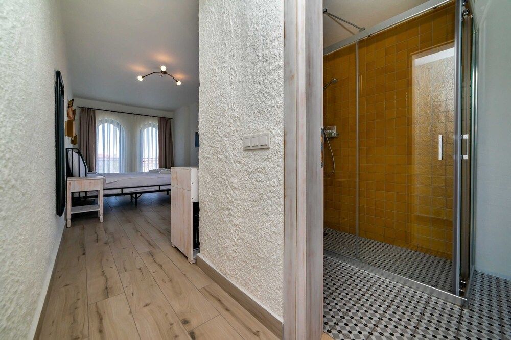 undefined Cemal Alacati Butik Hotel 3