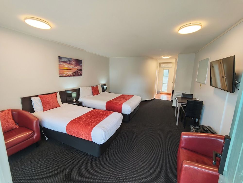 Studio Unit, Spa Bath