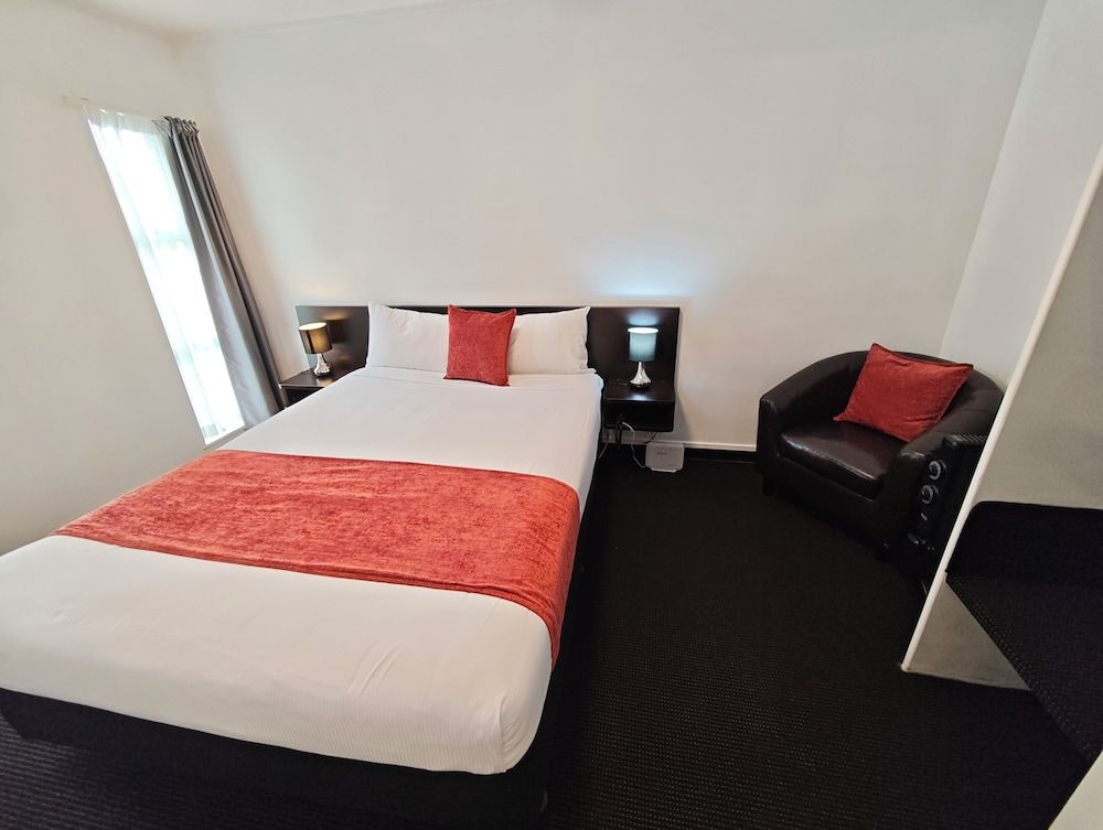 One Bedroom, Family Motel Unit