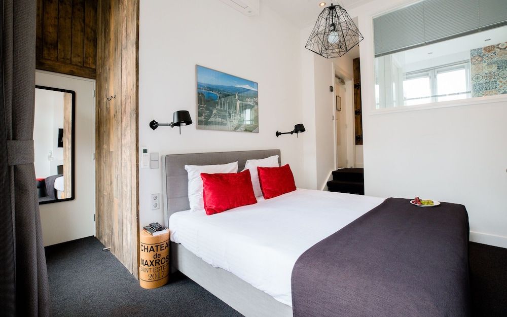 Double Room, Balcony