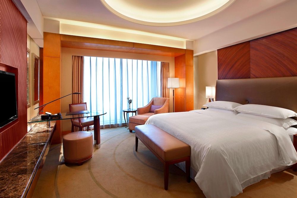 Deluxe Suite, 1 King Bed