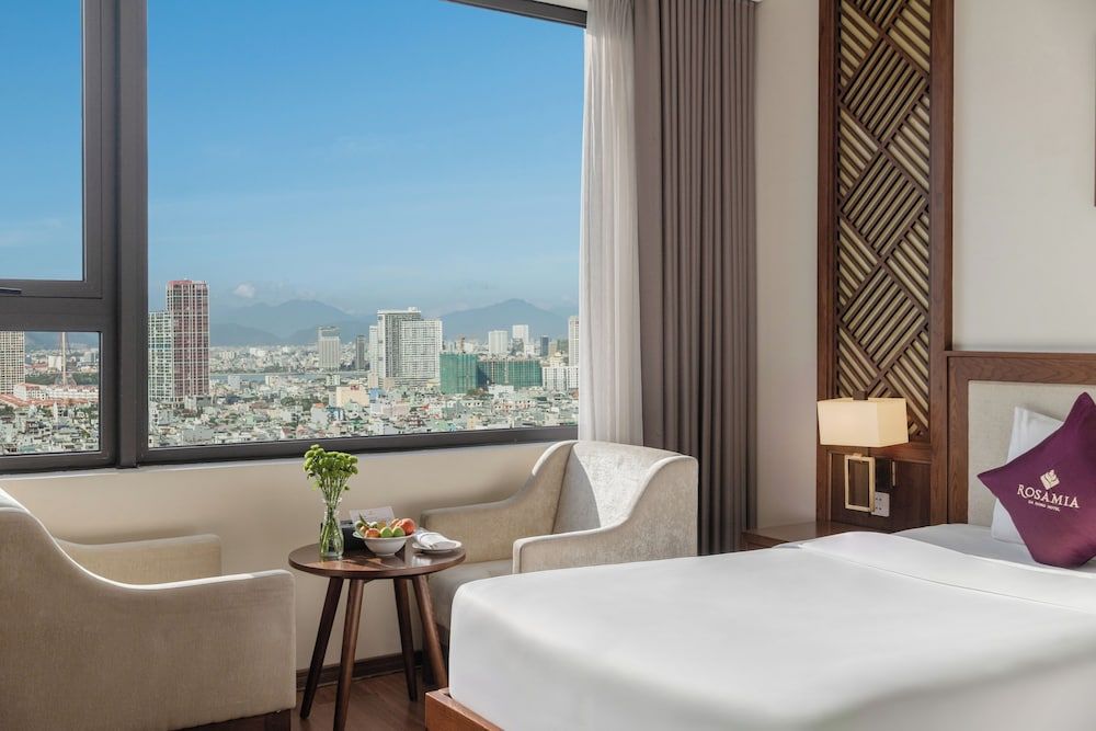 Rosamia Da Nang Hotel Deluxe Twin Room, City View 6