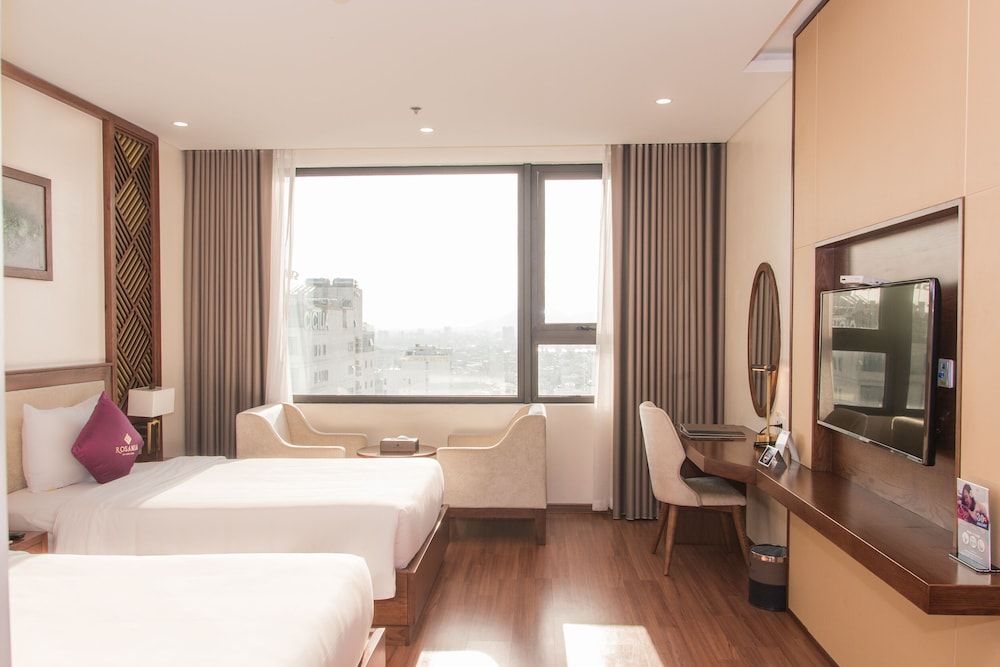 Deluxe Twin Room, City View