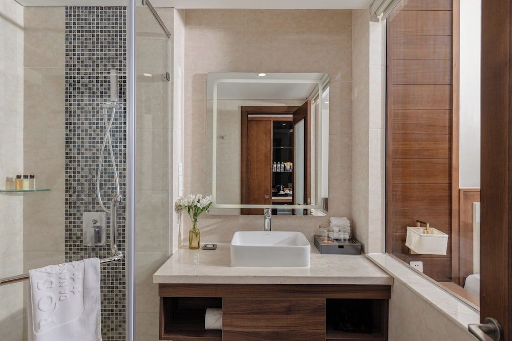 Rosamia Da Nang Hotel Deluxe Twin Room, City View 4
