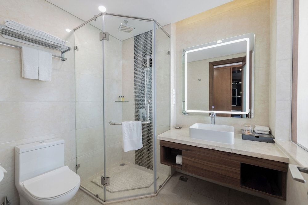 Rosamia Da Nang Hotel Deluxe Twin Room, City View 5