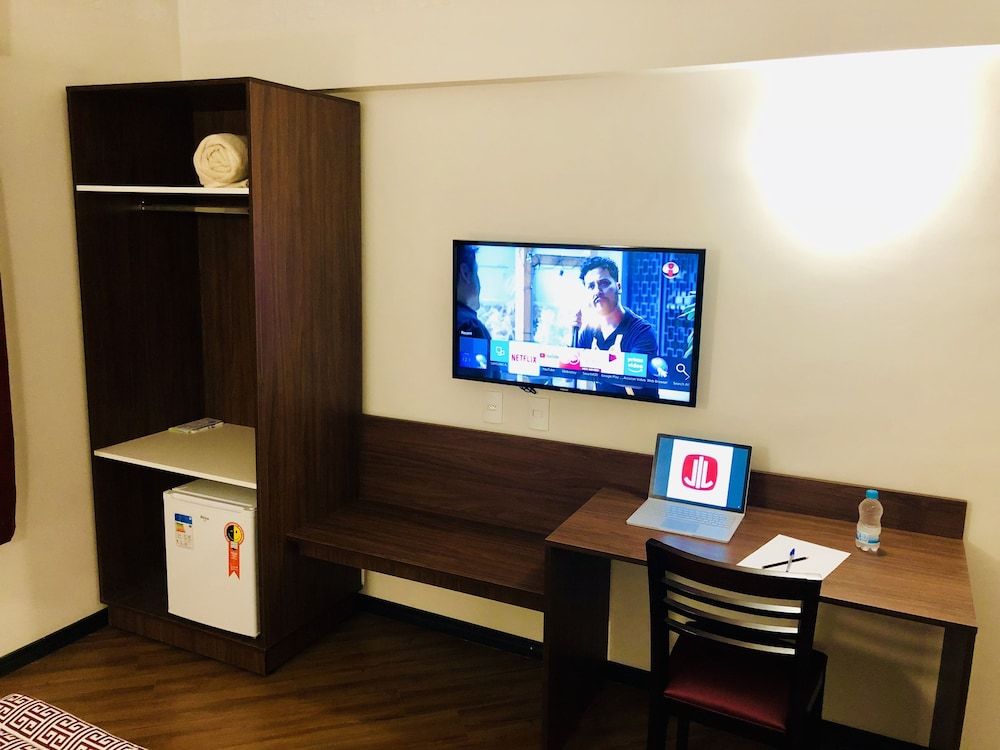 Deluxe Twin Room, 2 Twin Beds, Accessible, Non Smoking