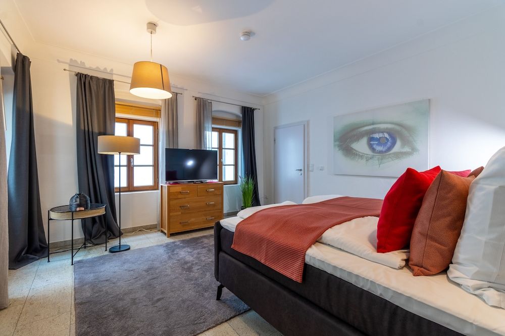 BARONHAUS Aparthotel & Suites Superior Single Room 9