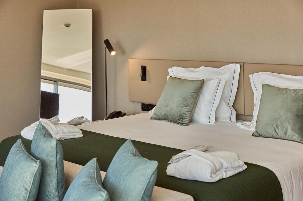 undefined Omid Saldanha Hotel 5