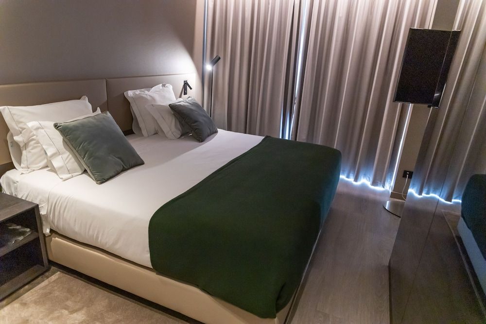 undefined Omid Saldanha Hotel 6