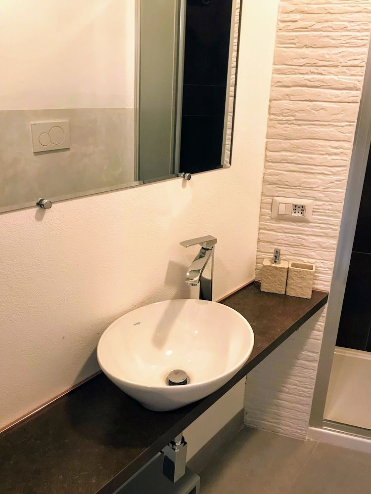 Milan City Style - Via Marocco Basic Double Room 14