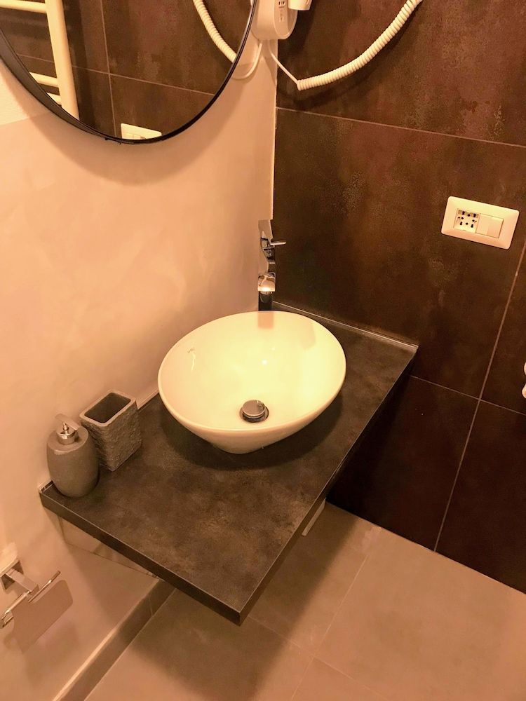 Milan City Style - Via Marocco Classic Double Room 17