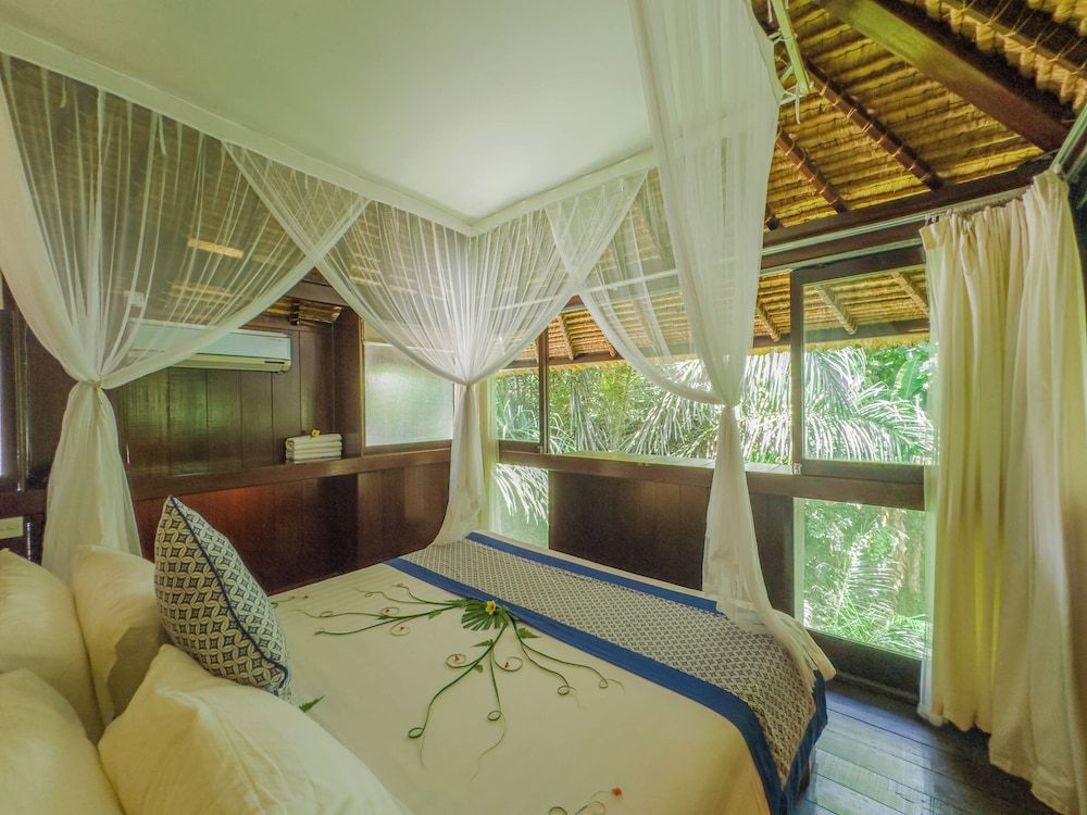 Deluxe Cottage