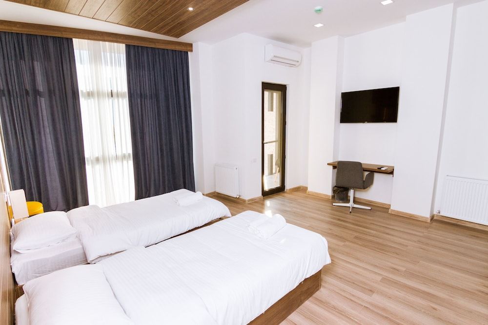 undefined Victoria Inn Tbilisi