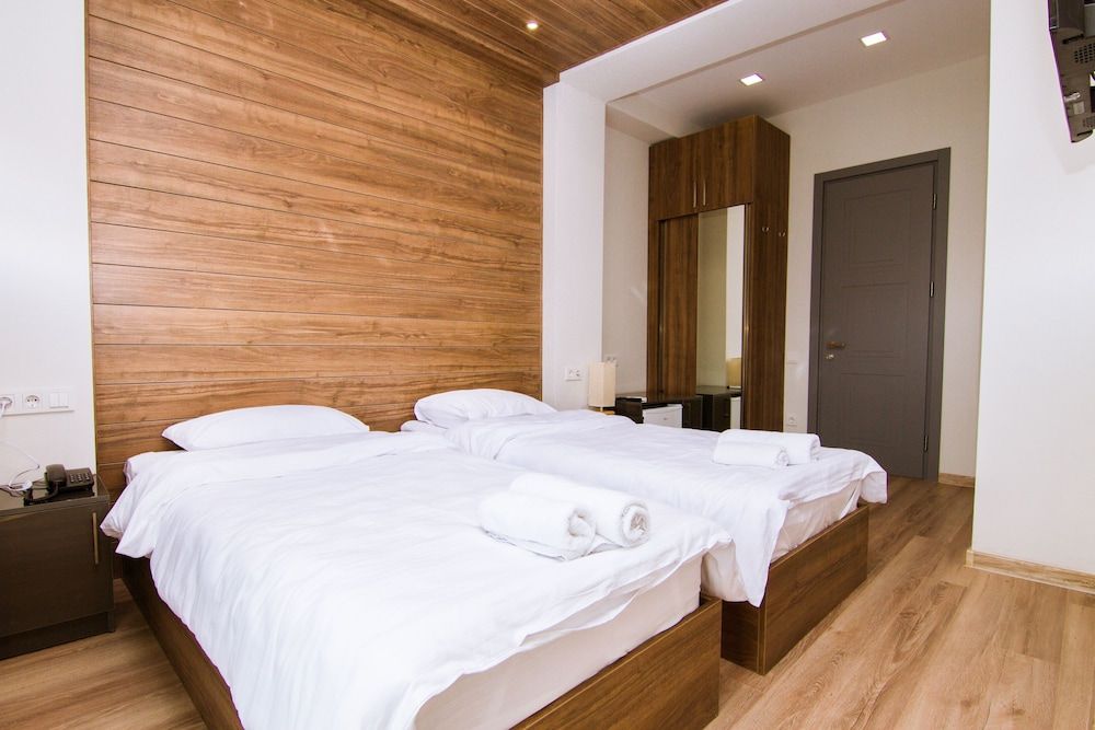 Standard Double or Twin Room, Balcony