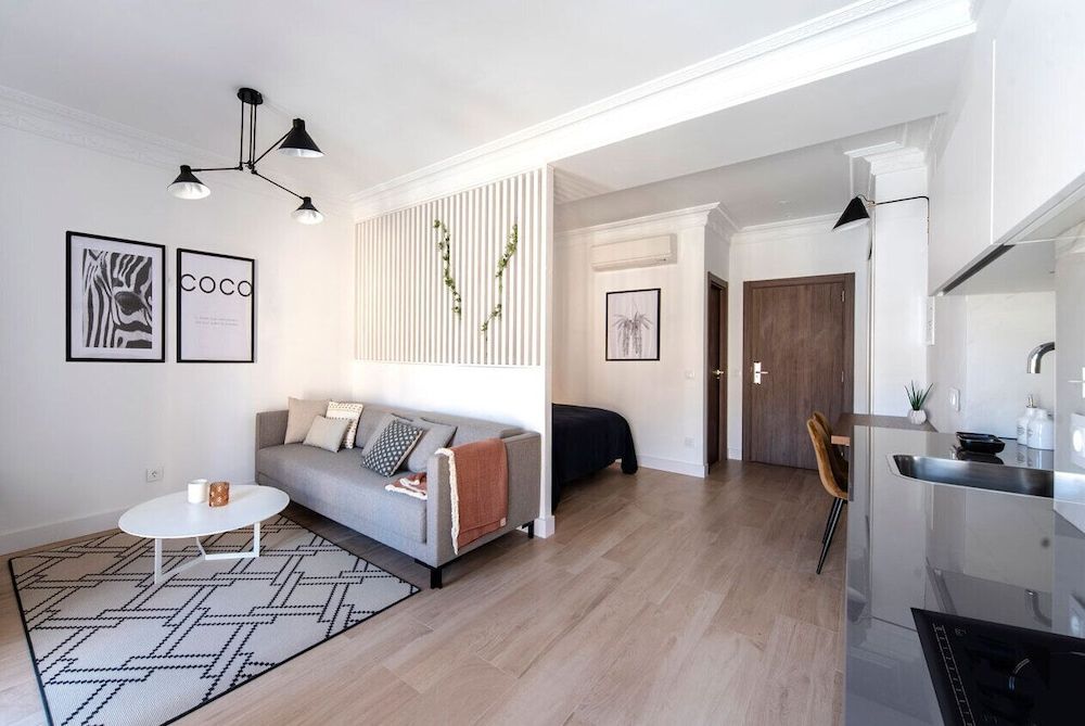 Real Segovia Apartments Superior Apartment 4