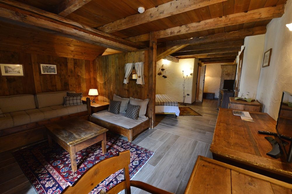 La Madonnina del Gran Paradiso Junior Suite 4