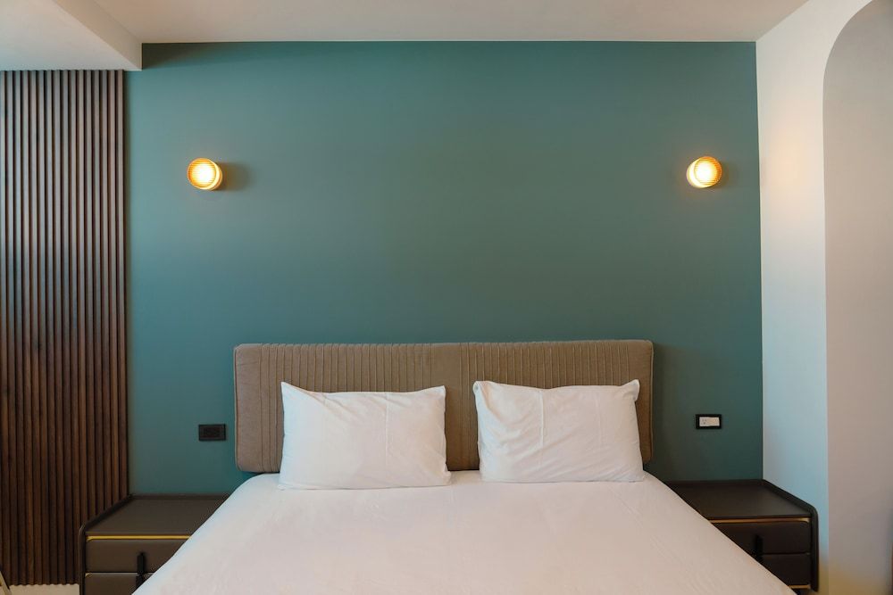 Okra Villa Elite Double Room (102)